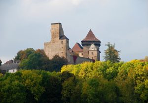 hrad-lipnice-od-kruhovny