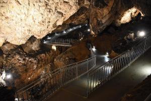 Sloupsko-šošůvské jeskyně – Stupňovitá propast